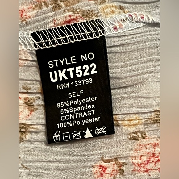 POL-Women’s NWOT Sleeveless Lace Trim Blouse - Blue, White and Floral size S - Picture 9 of 10